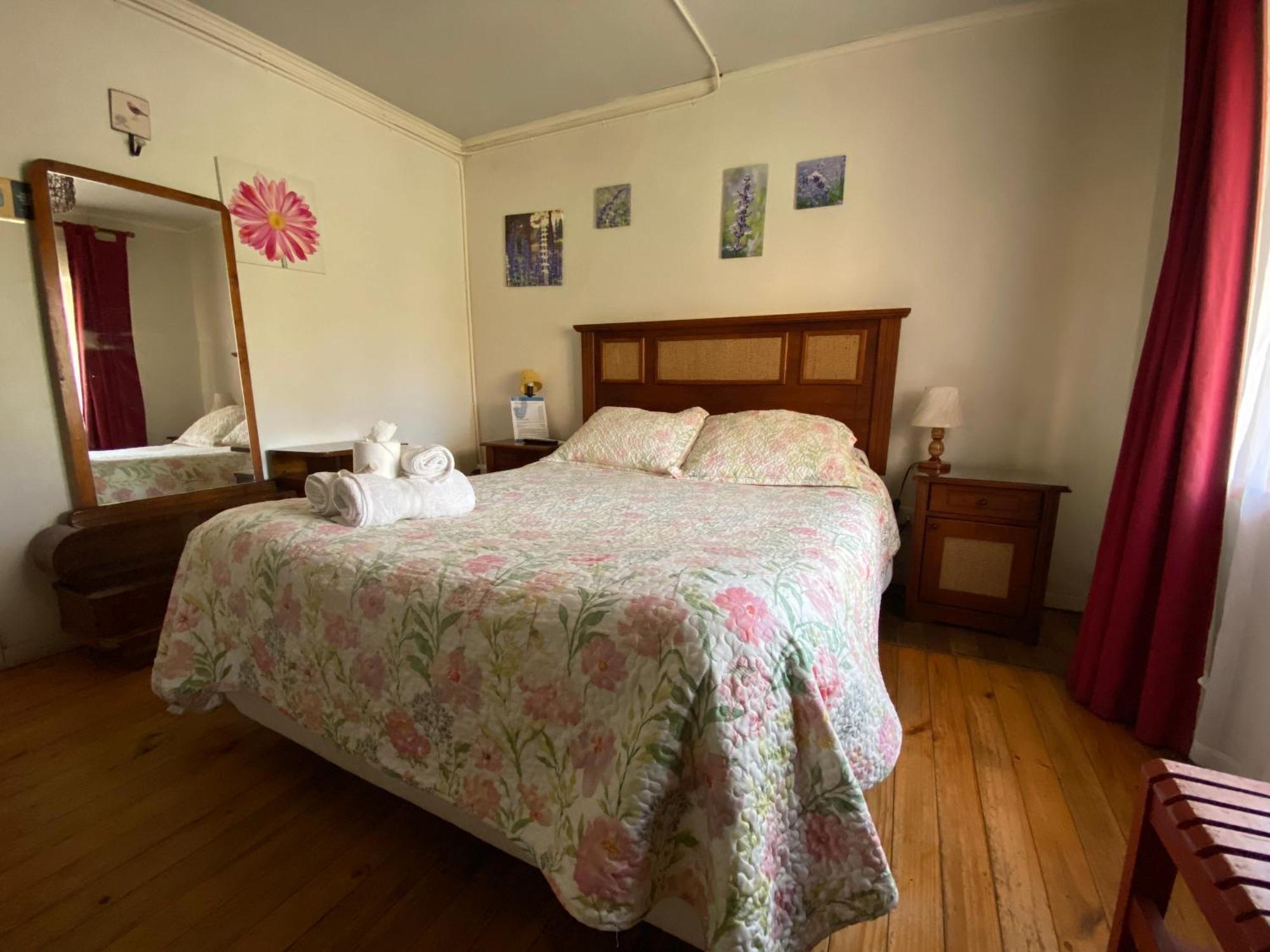 Hostel Moreno Пичилему Экстерьер фото